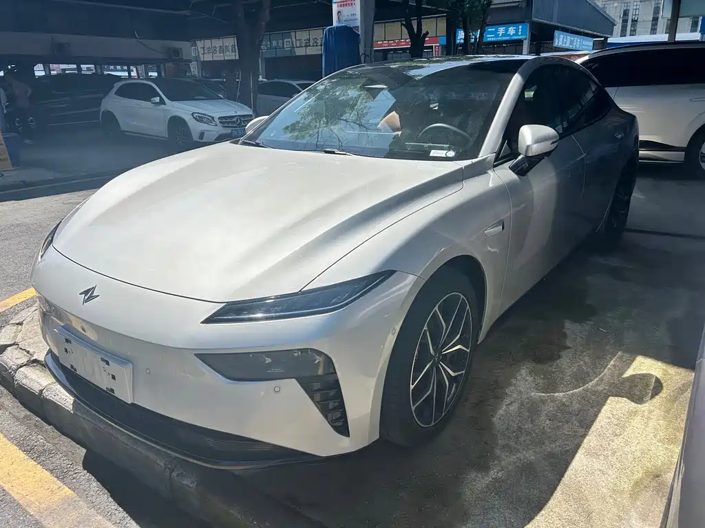 Dongfeng eπ007 2025 565 Max