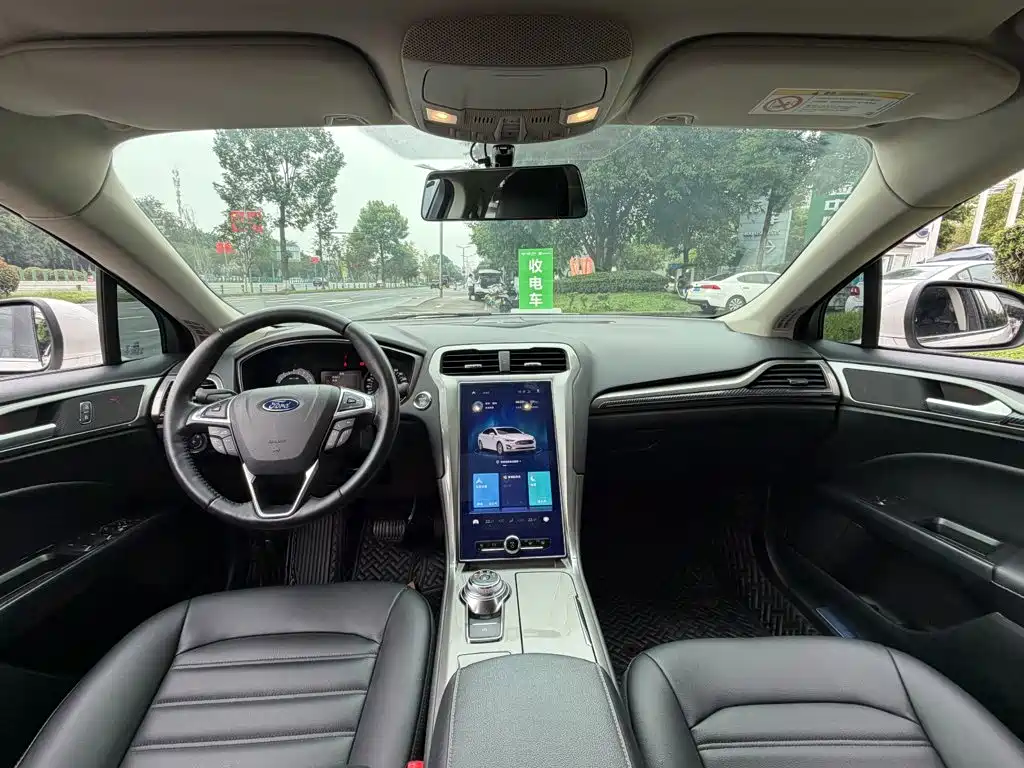 Ford Mondeo — миниатюра 13