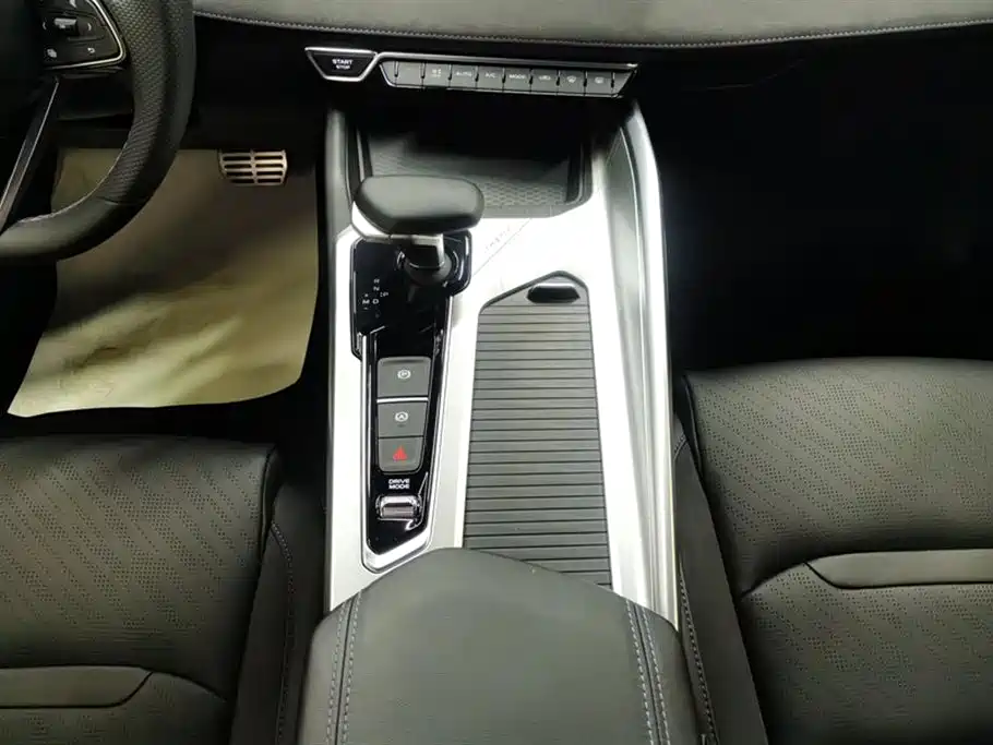 GEELY AUTOMOBILE XINGRUI