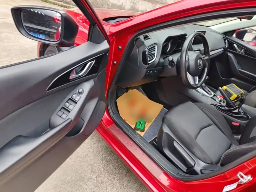 Mazda 3 Axela — миниатюра 16