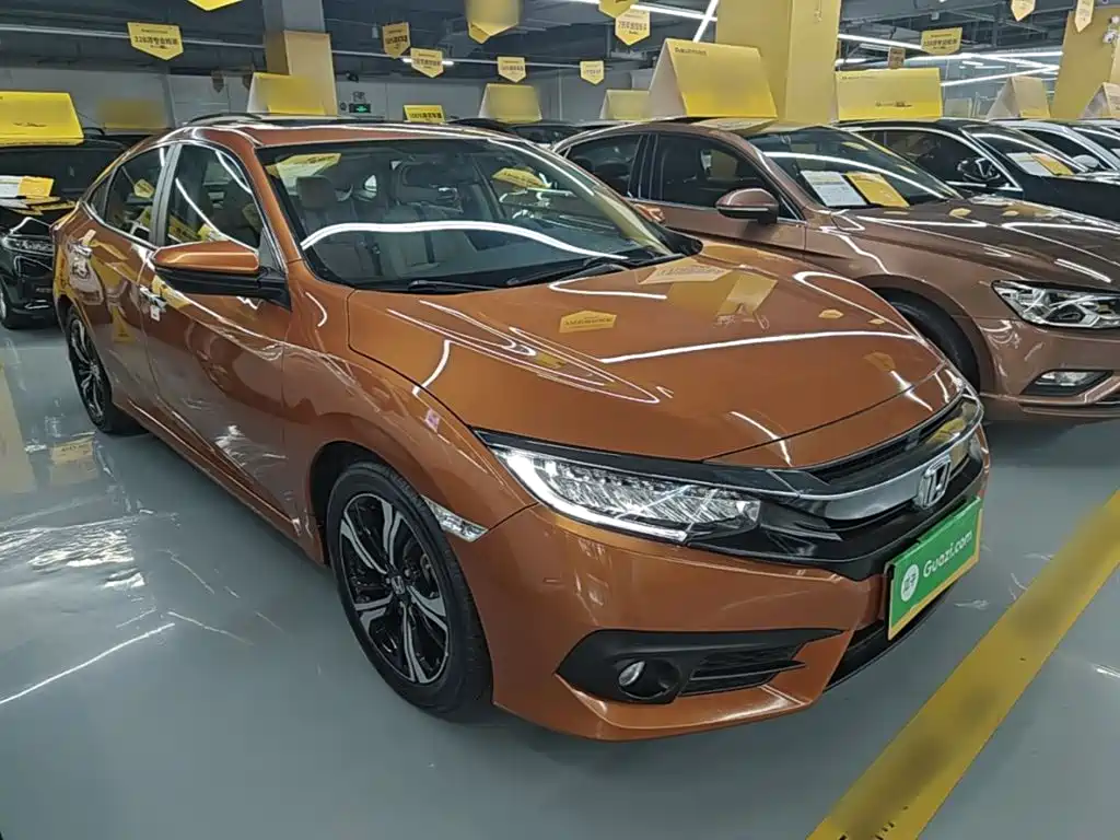 Honda Civic 2016 220TURBO CVT Luxury