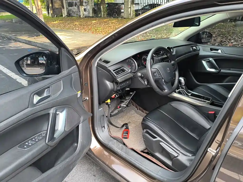Peugeot 408 — миниатюра 16