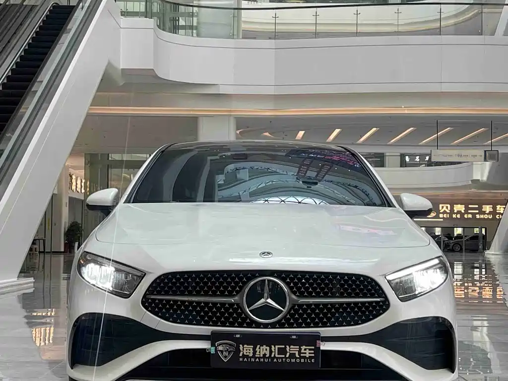 Mercedes-Benz A-Class — миниатюра 2