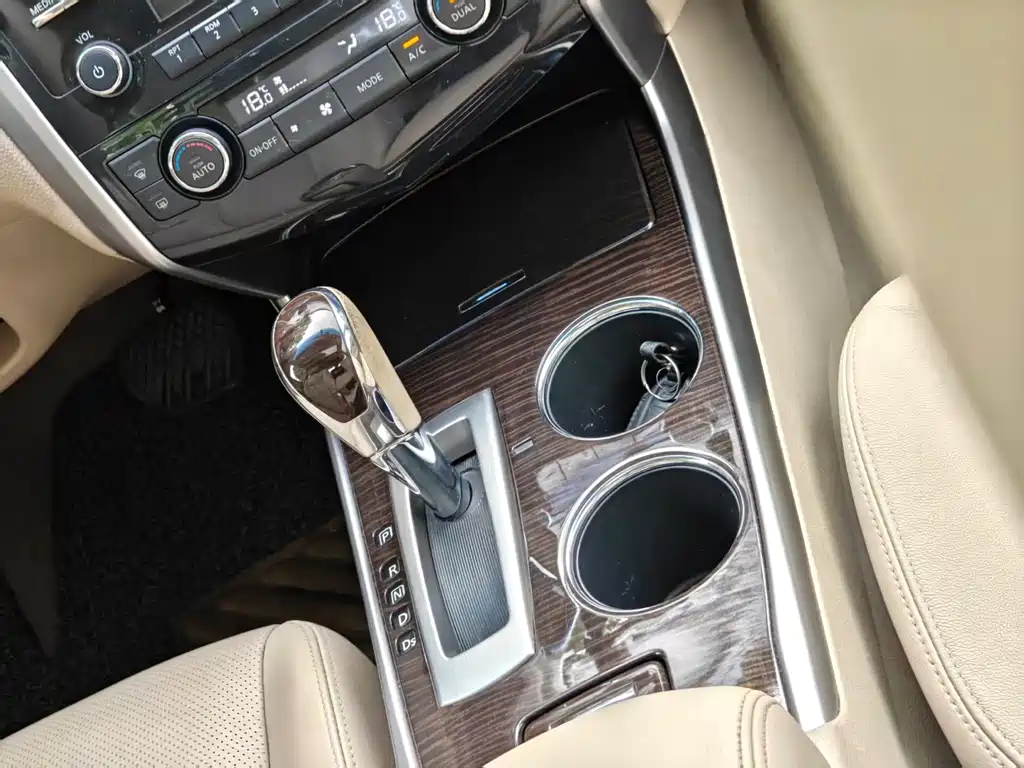 Nissan Teana — миниатюра 14