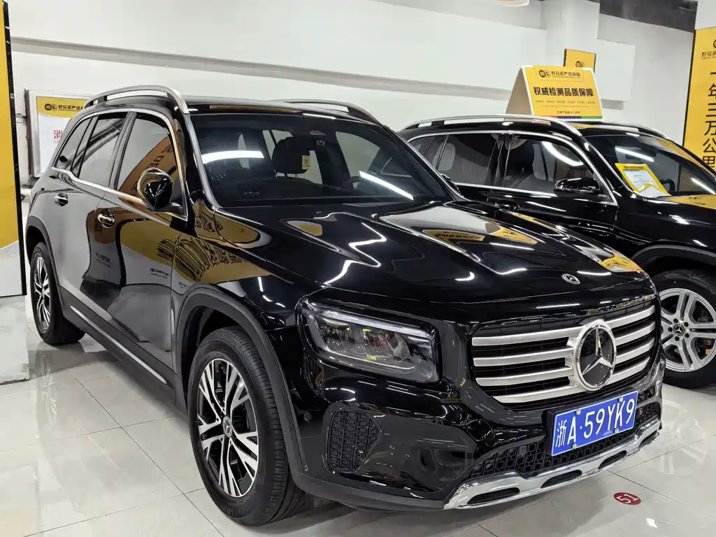 Mercedes-Benz GLB — миниатюра 3