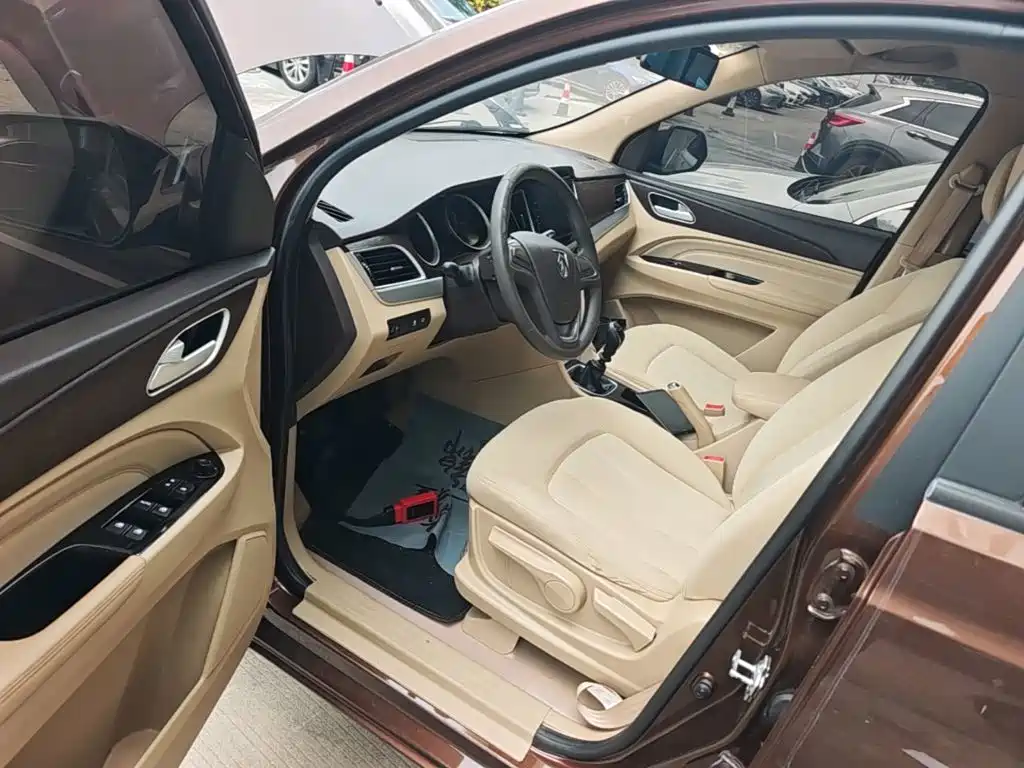 Baojun 730 — миниатюра 16