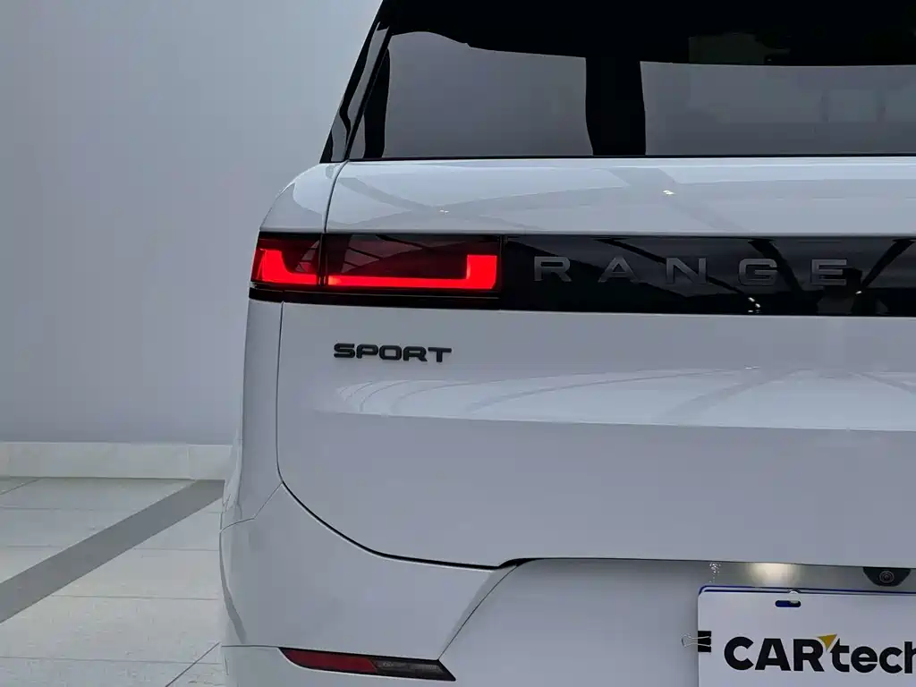 Land Rover Sport — миниатюра 8