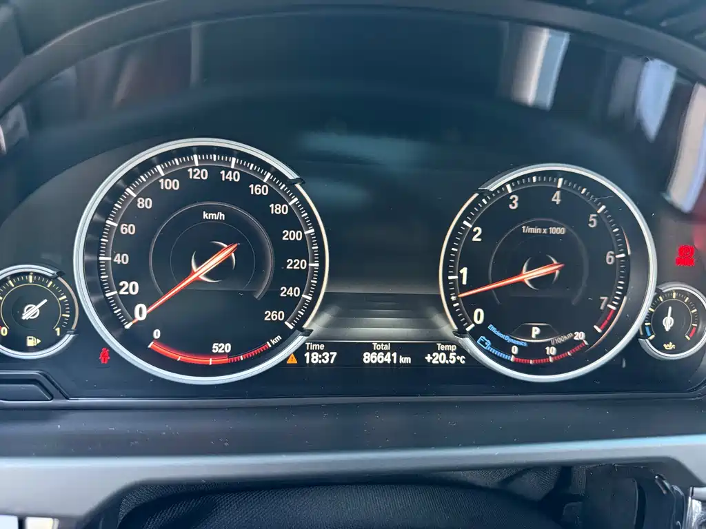 BMW X5 (Import) — миниатюра 23