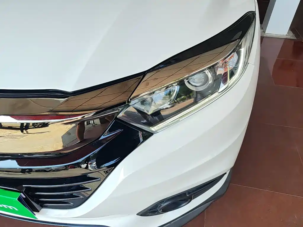 Honda Vezel — миниатюра 24