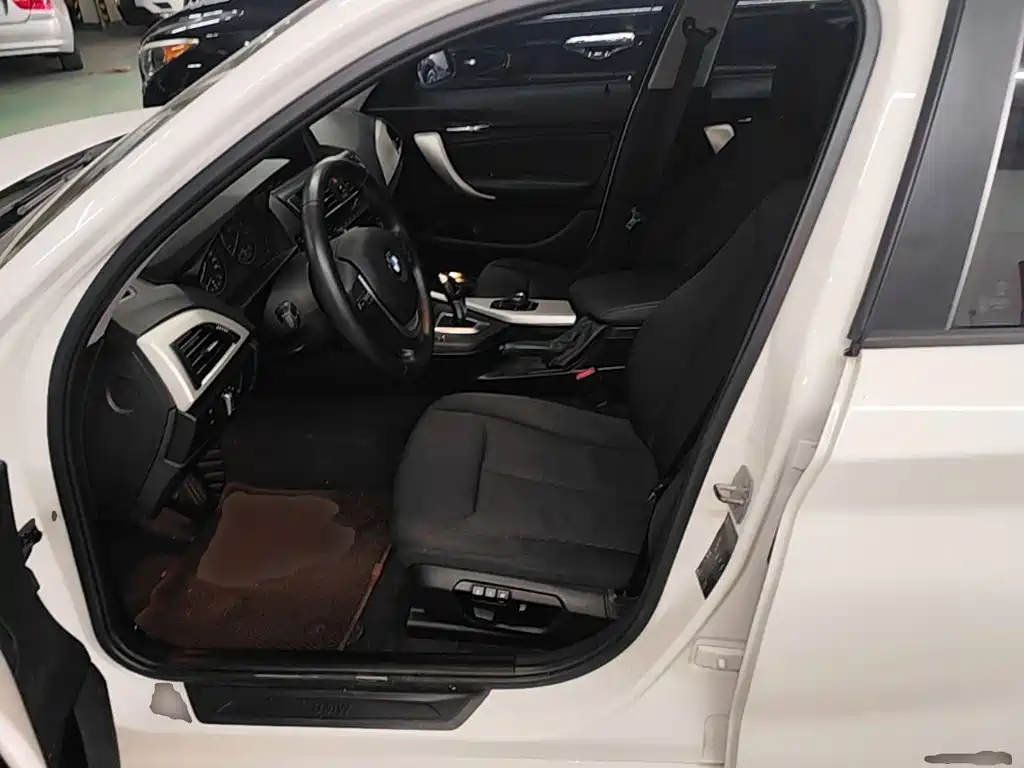 BMW 1 Series (Import) — миниатюра 15