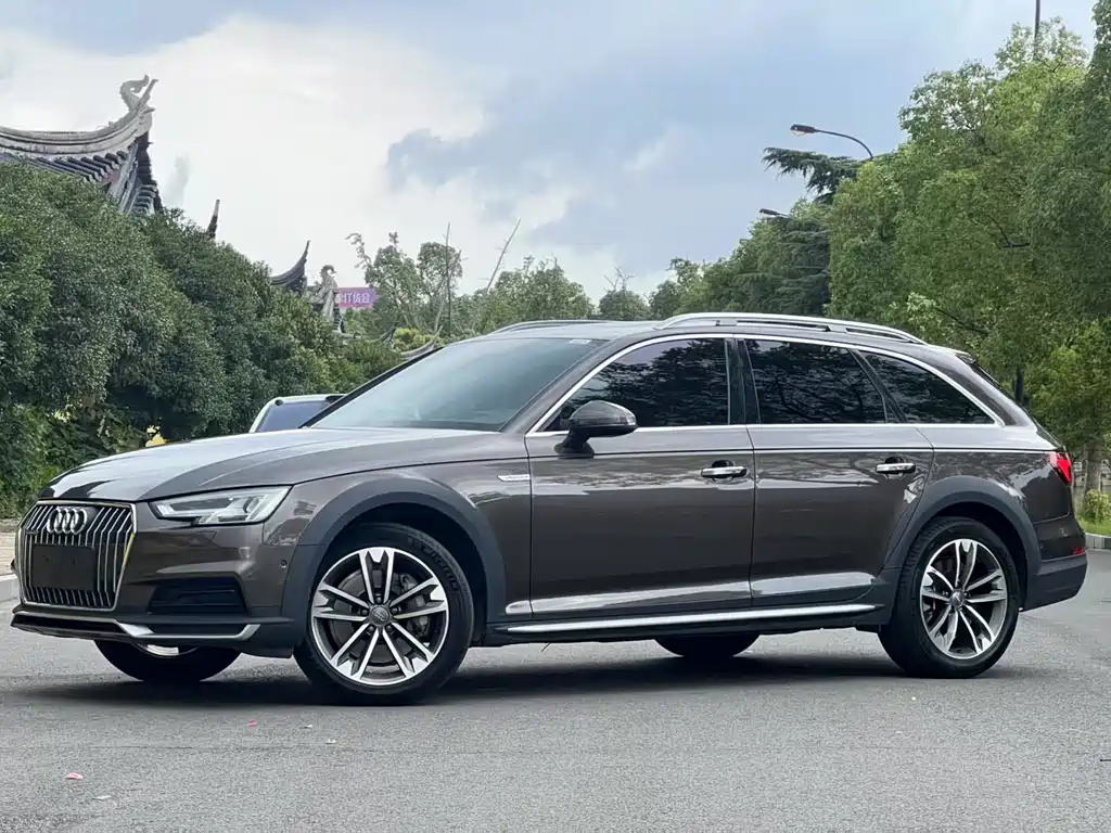 Audi A4 (Import) 2017