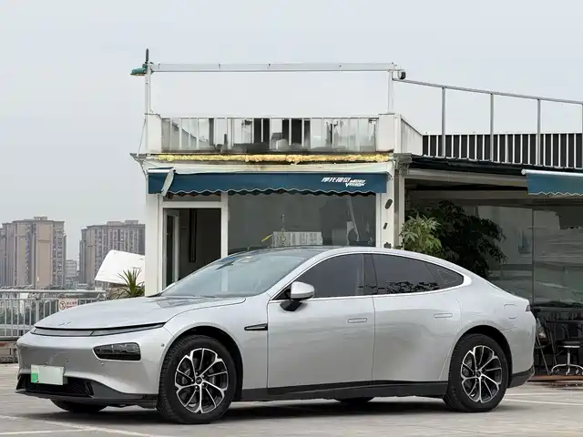 XPeng P7