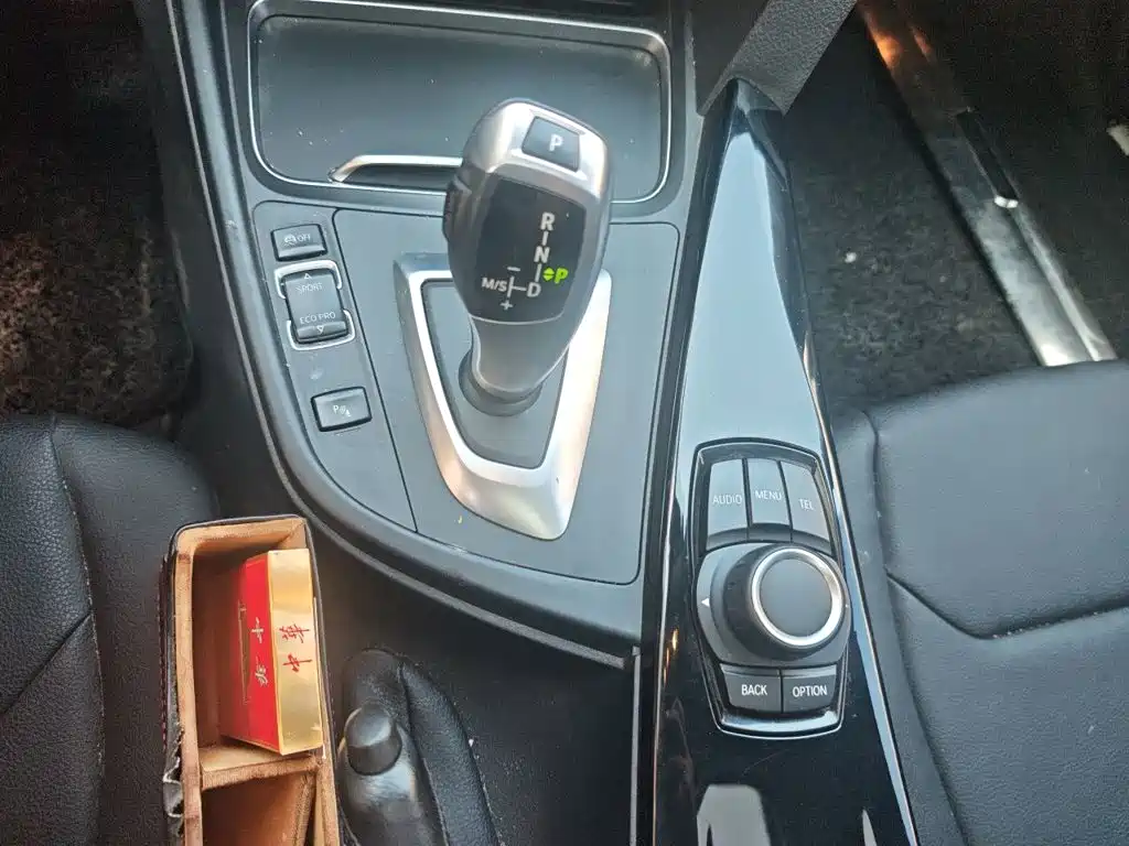 BMW 3 Series — миниатюра 15