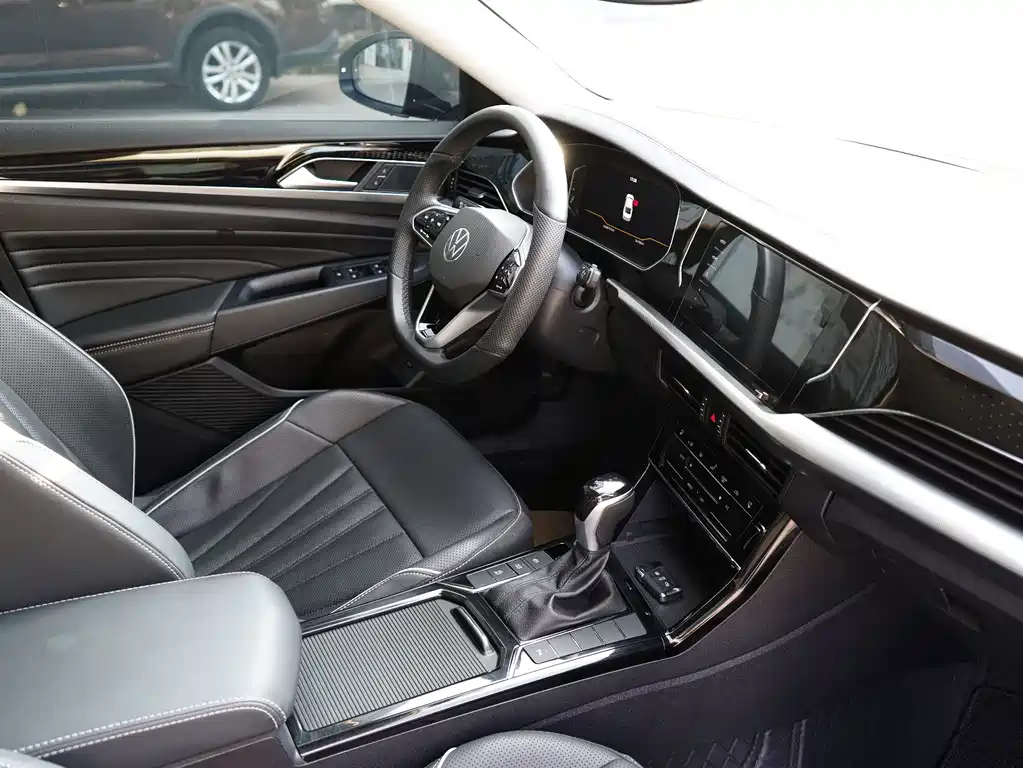 Volkswagen Passat — миниатюра 12