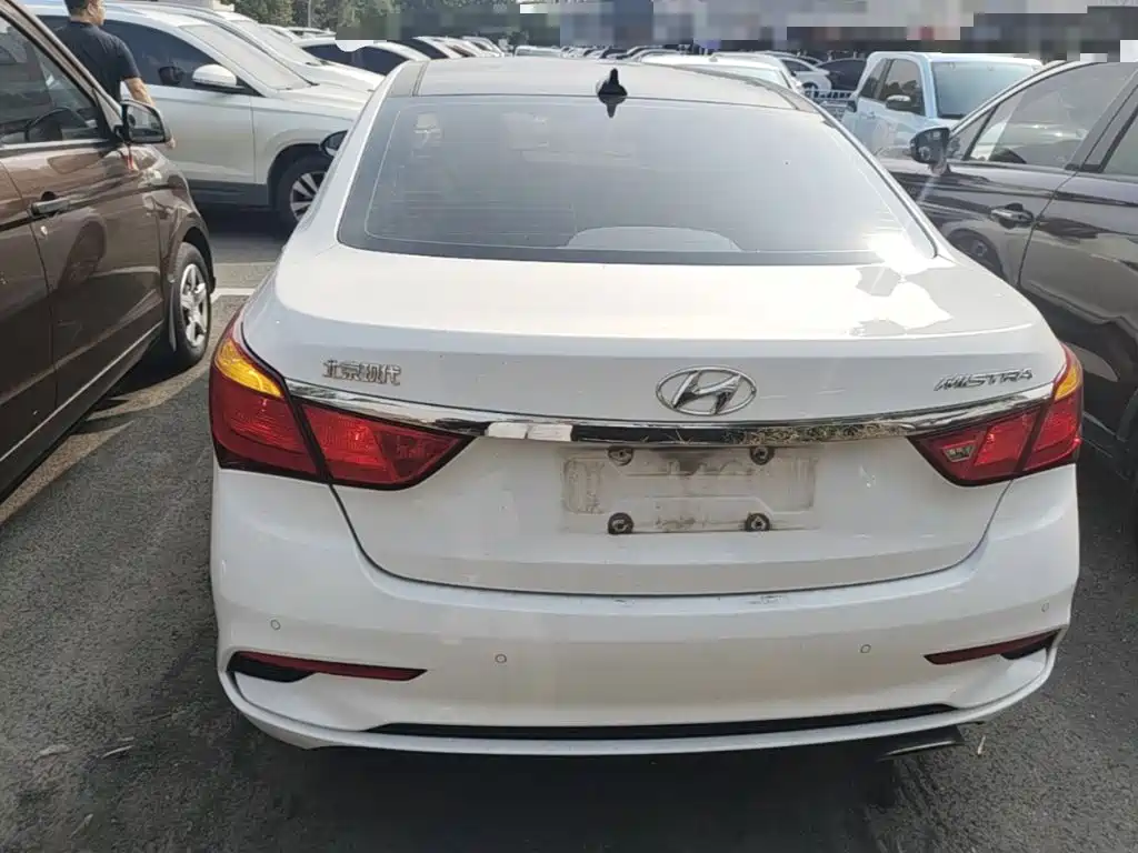 Hyundai Mistra — миниатюра 6