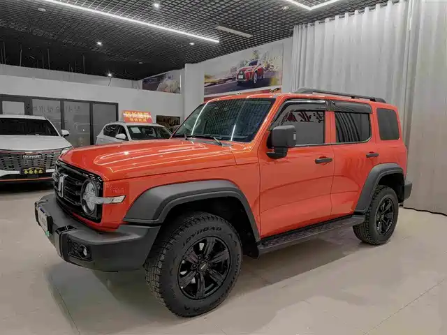 2021 TANK 300