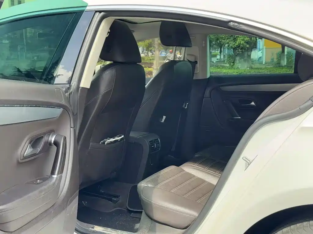 Volkswagen CC — миниатюра 9