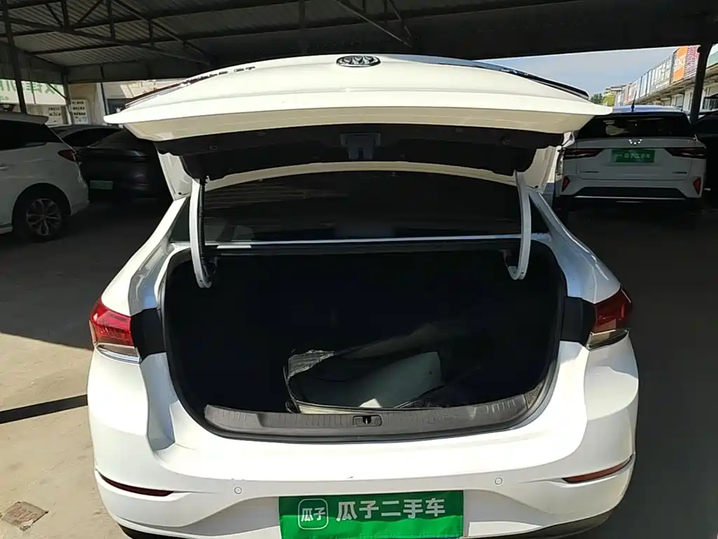 Buick Excelle — миниатюра 19