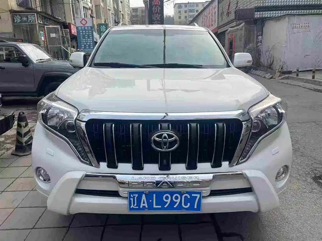 Toyota Prado (Import) 2015
