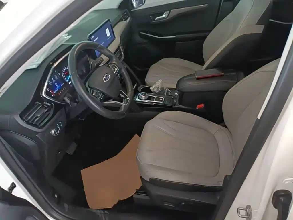 Ford Escape — миниатюра 15