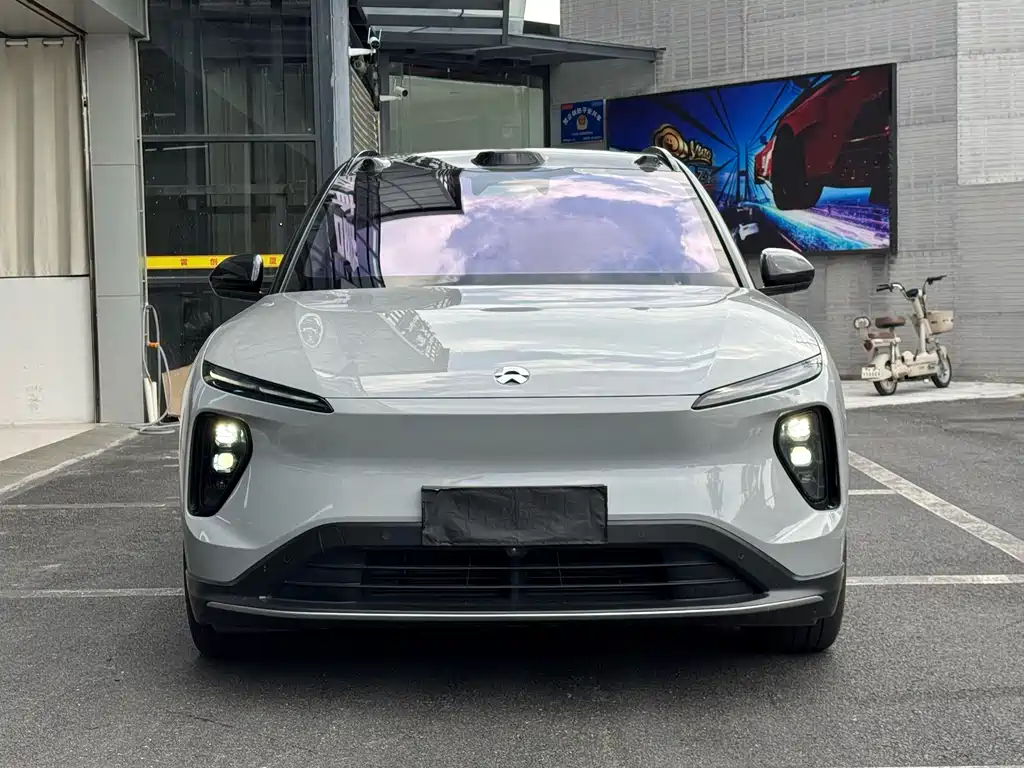NIO ES6 — миниатюра 3