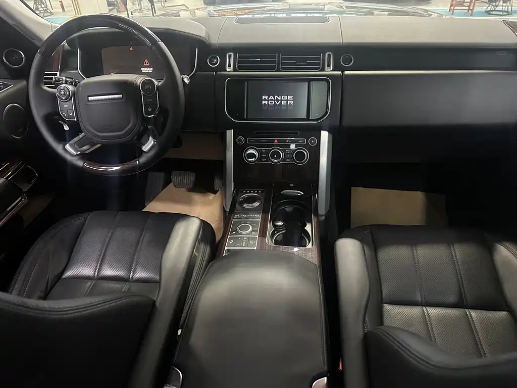 Land Rover Range Rover — миниатюра 9