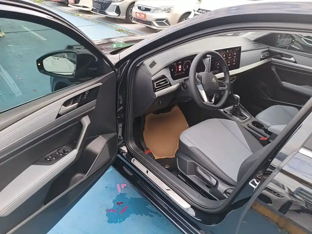 Volkswagen Lavida — миниатюра 16