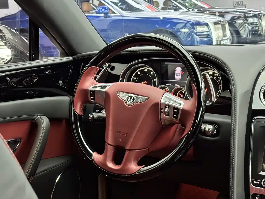 Bentley Flying Spur 2017 4.0T V8 S Standard