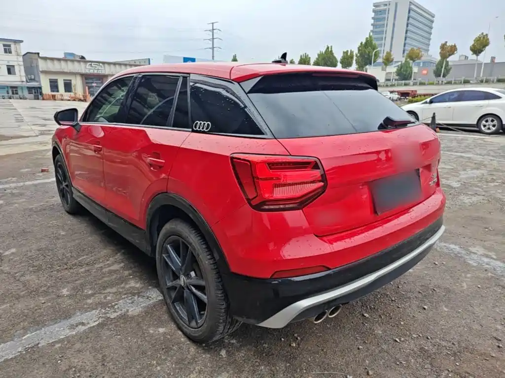Audi Q2L — миниатюра 5
