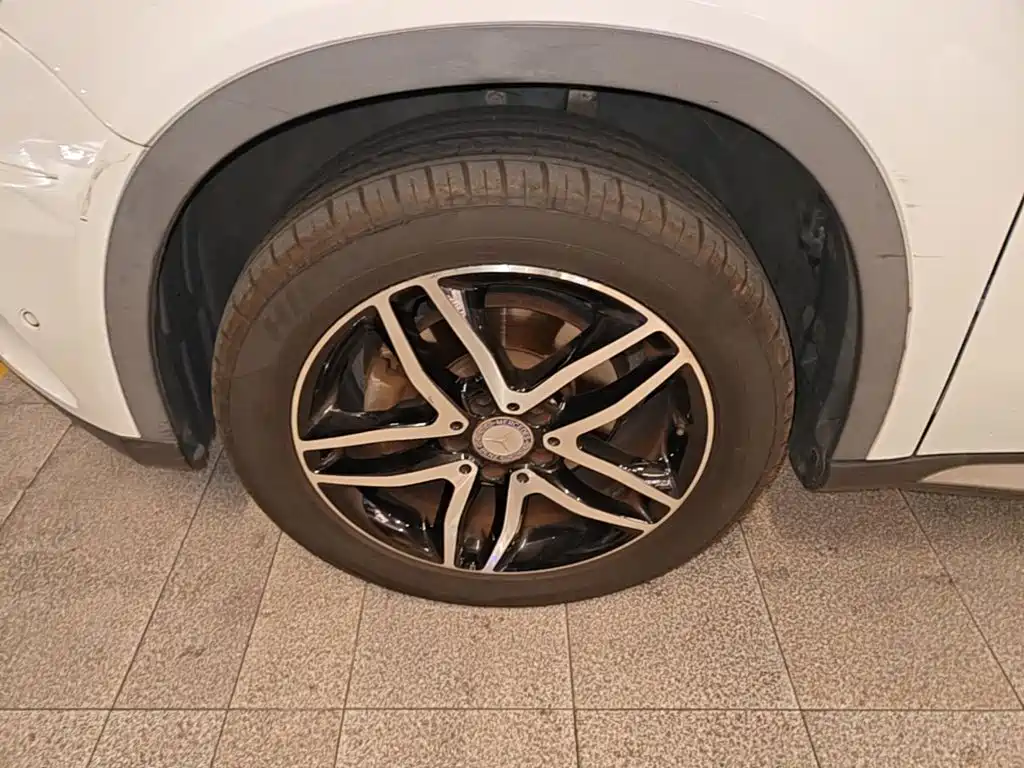 Mercedes-Benz GLA — миниатюра 23