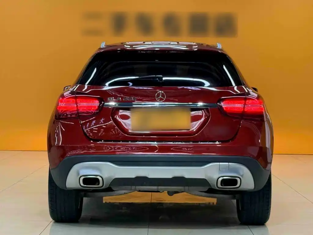 Mercedes-Benz GLA — миниатюра 13