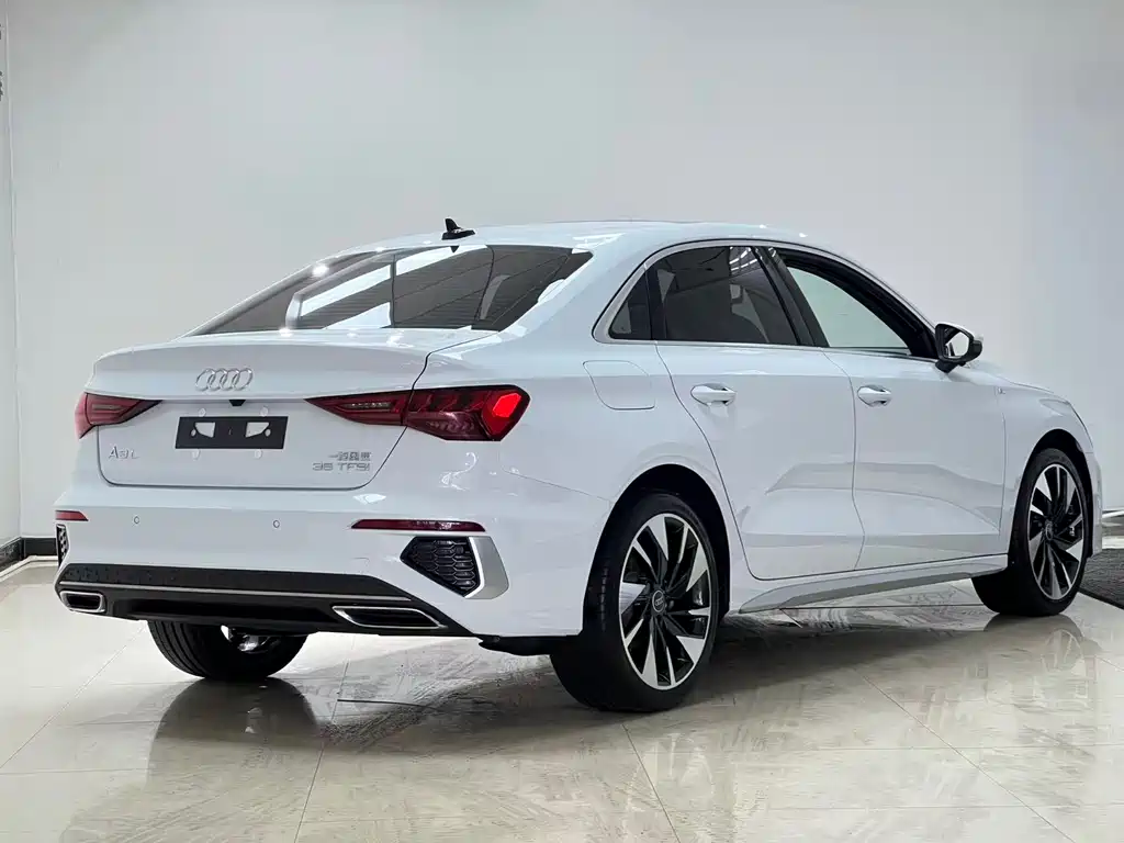 Audi A3 2022 A3L Limousine 35 TFSI Fashion Sport