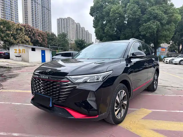 DONGFENG  AX7