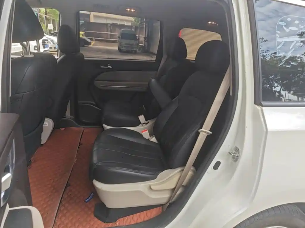 GAC Motor Trumpchi M6 — миниатюра 17