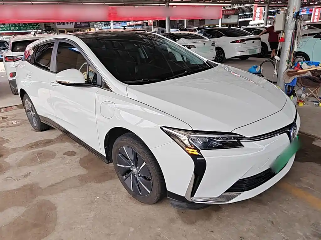 Buick Velite 6 — миниатюра 4