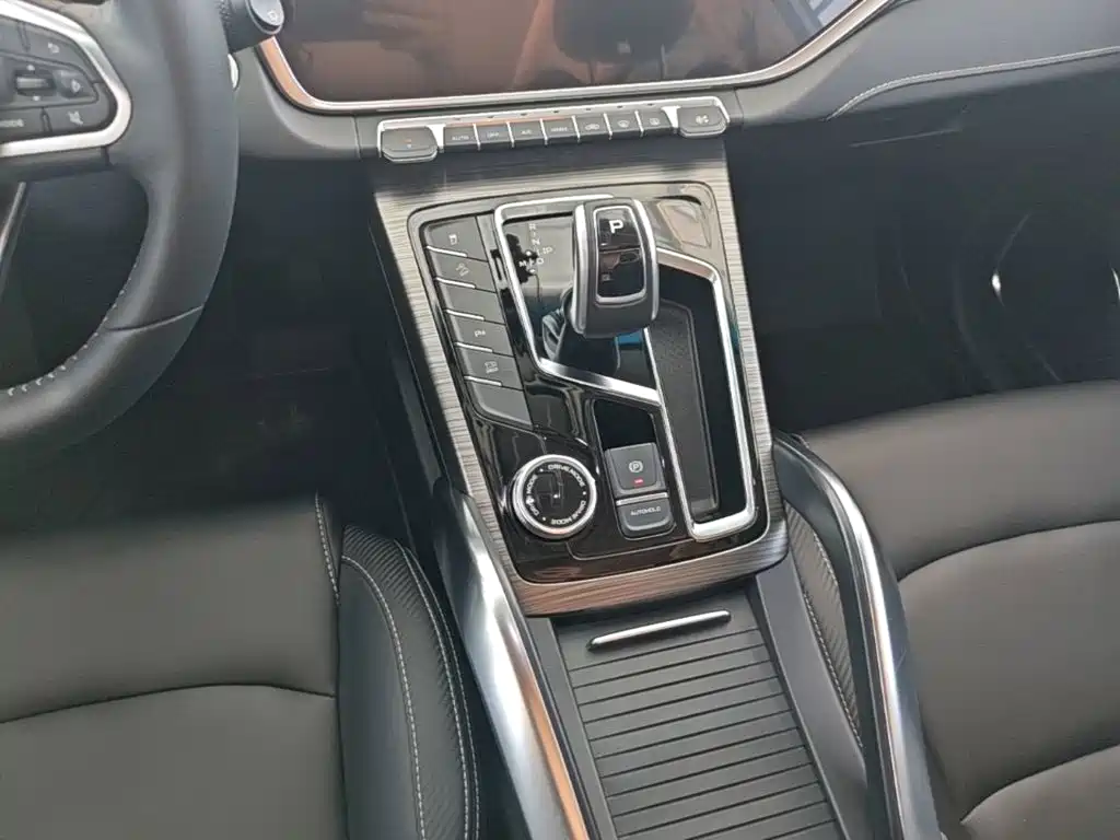 Geely Boyue — миниатюра 14