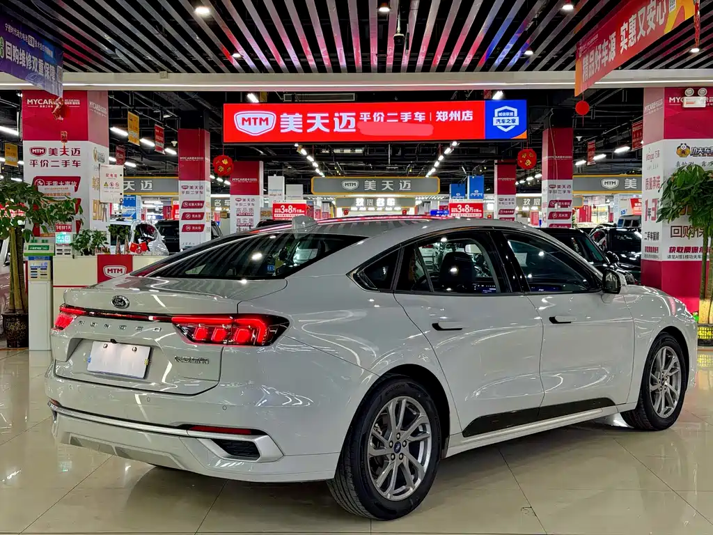 Ford Mondeo — миниатюра 4