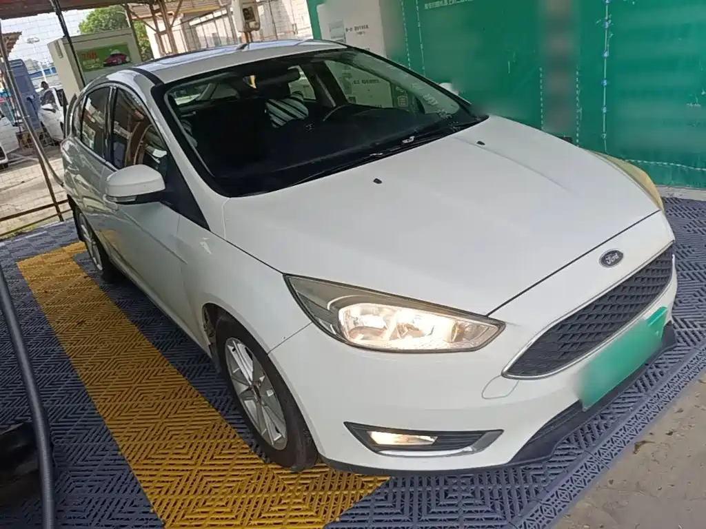 Ford Focus — миниатюра 4