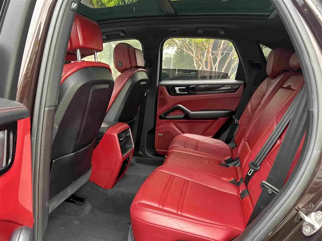 Porsche Cayenne Hybrid — миниатюра 3