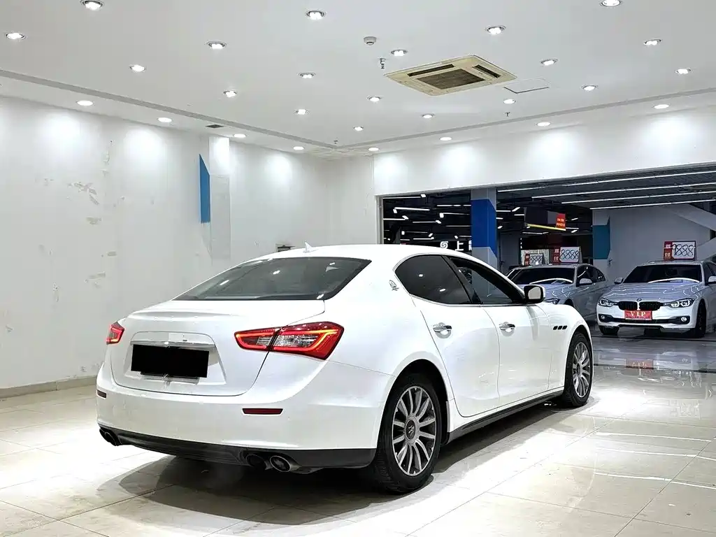 Maserati Ghibli 2017 3.0T Standard