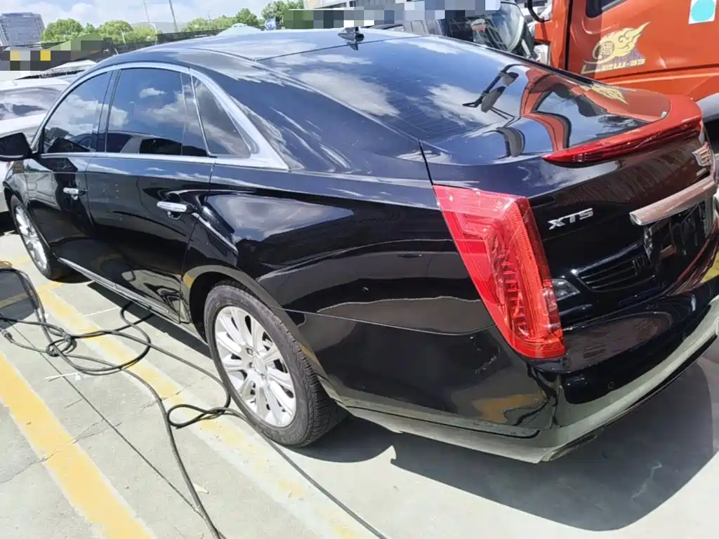 Cadillac XTS — миниатюра 5