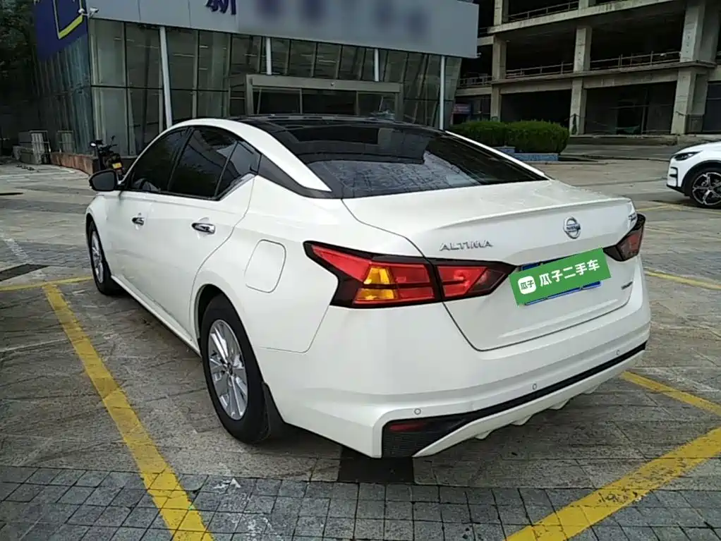 Nissan Teana — миниатюра 5