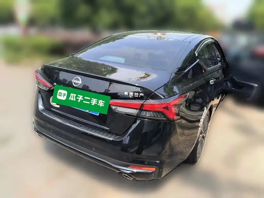 Nissan Teana — миниатюра 4