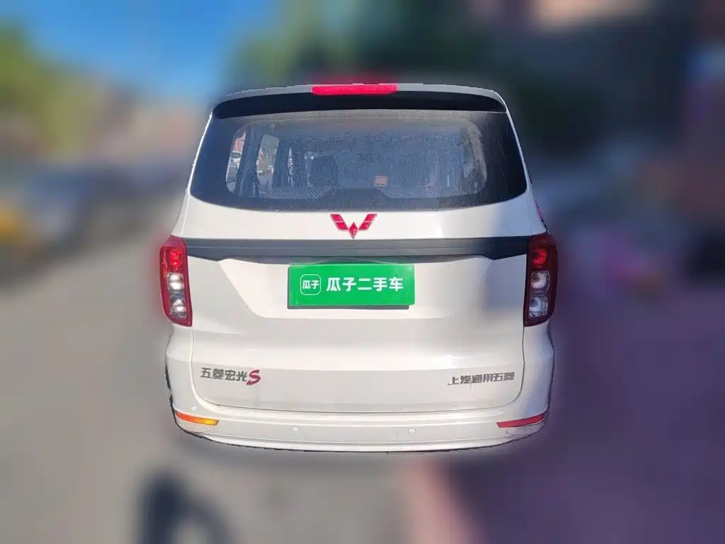 Wuling Hongguang — миниатюра 7