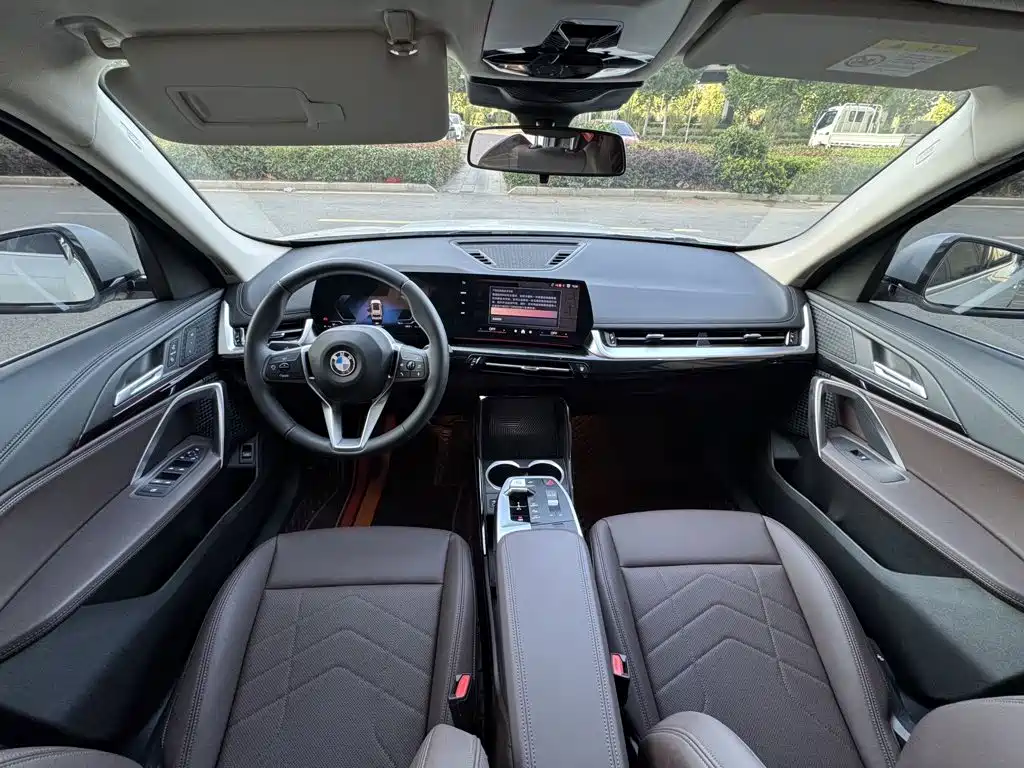BMW X1 — миниатюра 9