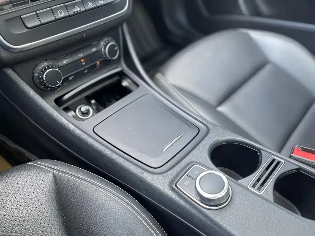 Mercedes-Benz GLA — миниатюра 15