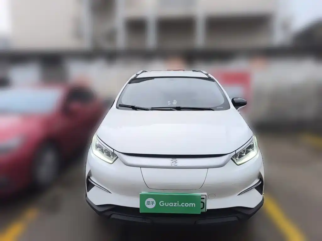 BYD Yuan Pro — миниатюра 2