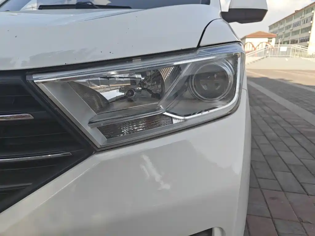 Wuling Hongguang — миниатюра 24