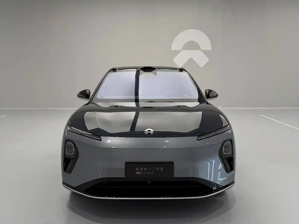 NIO ET9