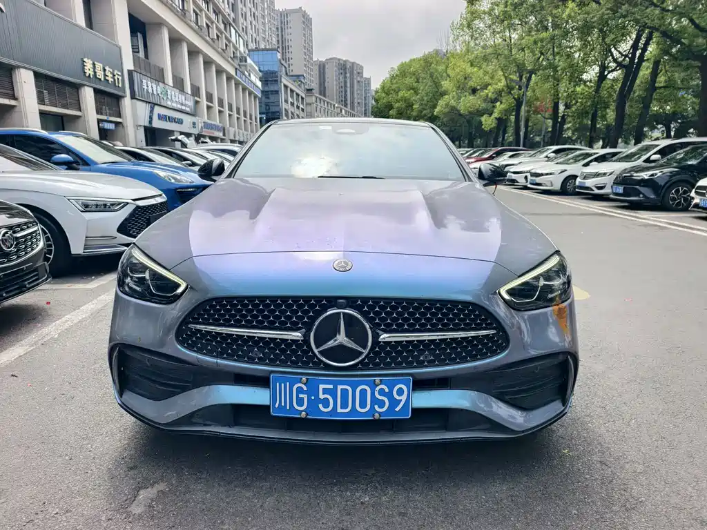 Mercedes-Benz C-Class — миниатюра 2